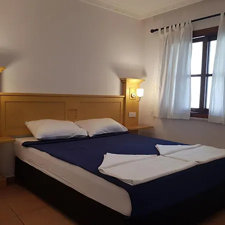 Moni Apart Hotel de apartamente *